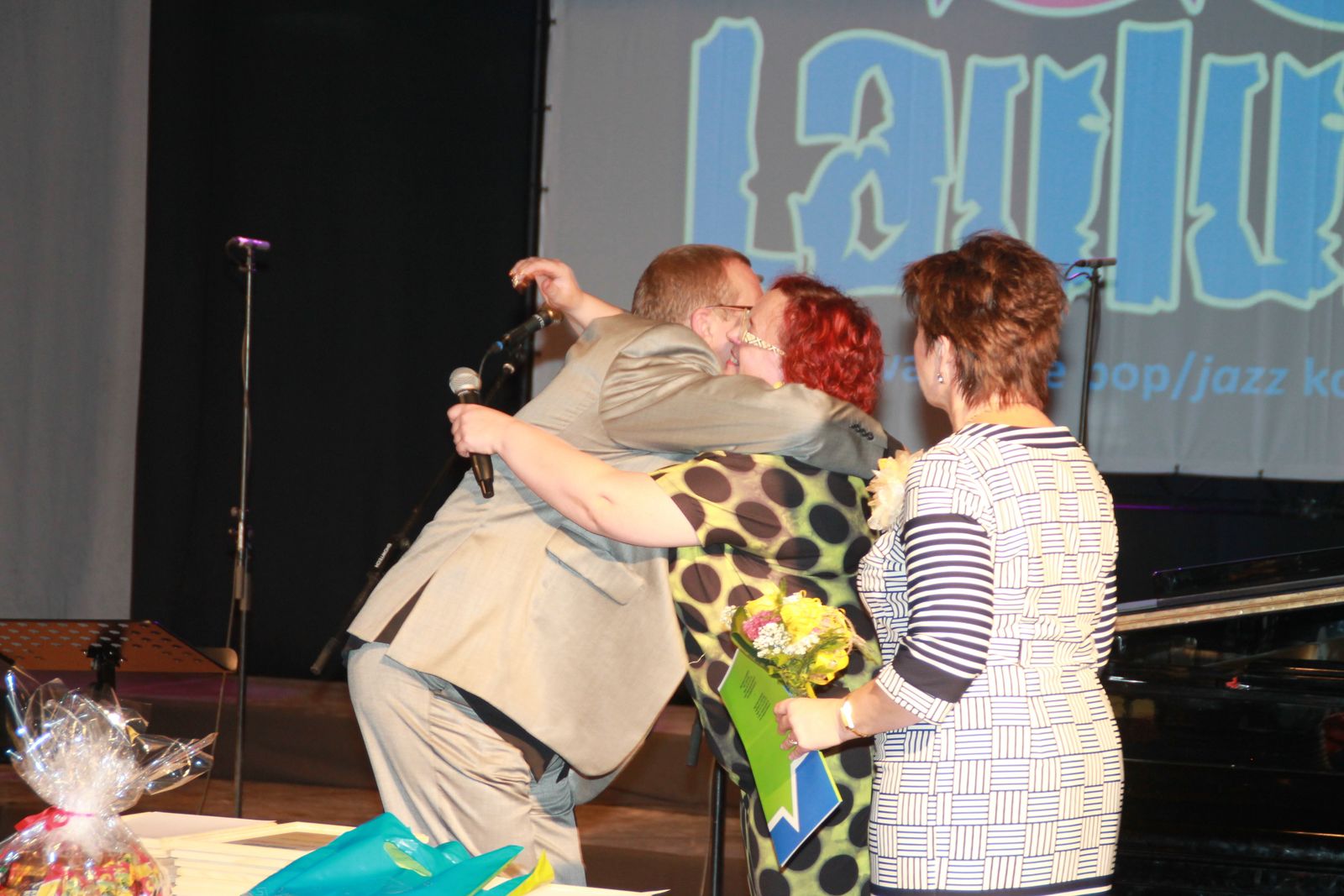 Lauluragin 2015 konkurss